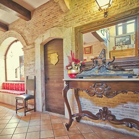 Le Gole Ristorante & Resort Celano Buitenkant foto