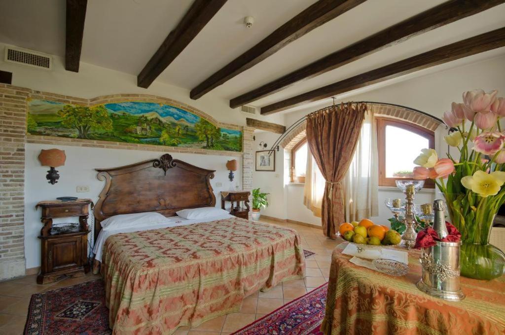 Le Gole Ristorante & Resort Celano Buitenkant foto